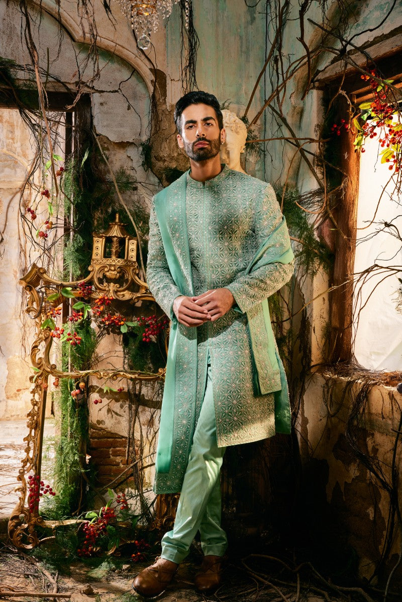 Hatchedline Sherwani set
