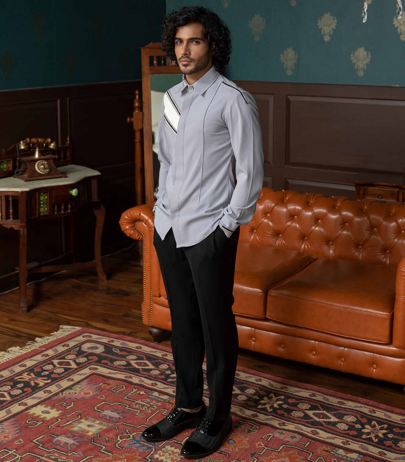 Visteria Grey Streak Shirt