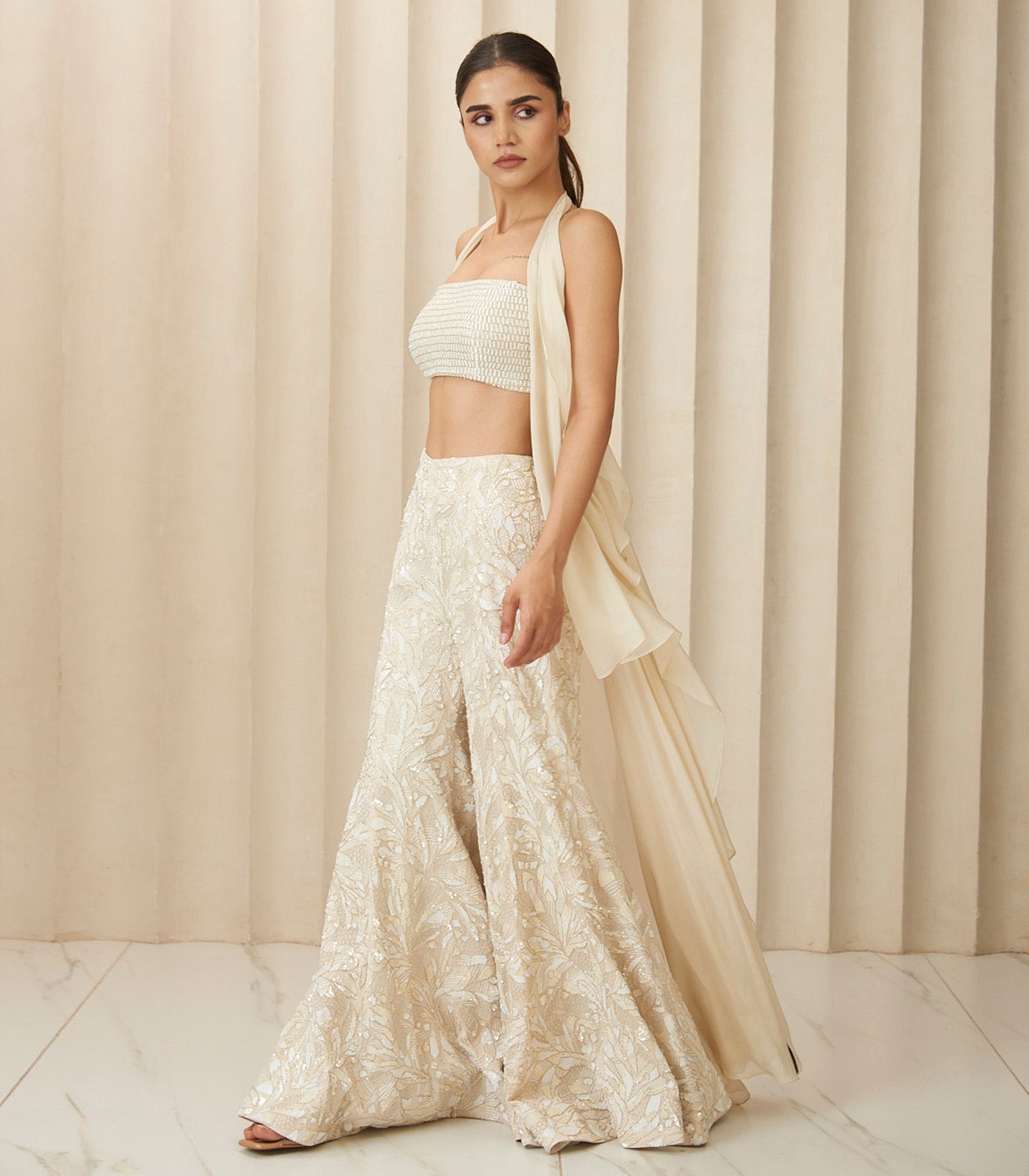 Ivory aura cape set