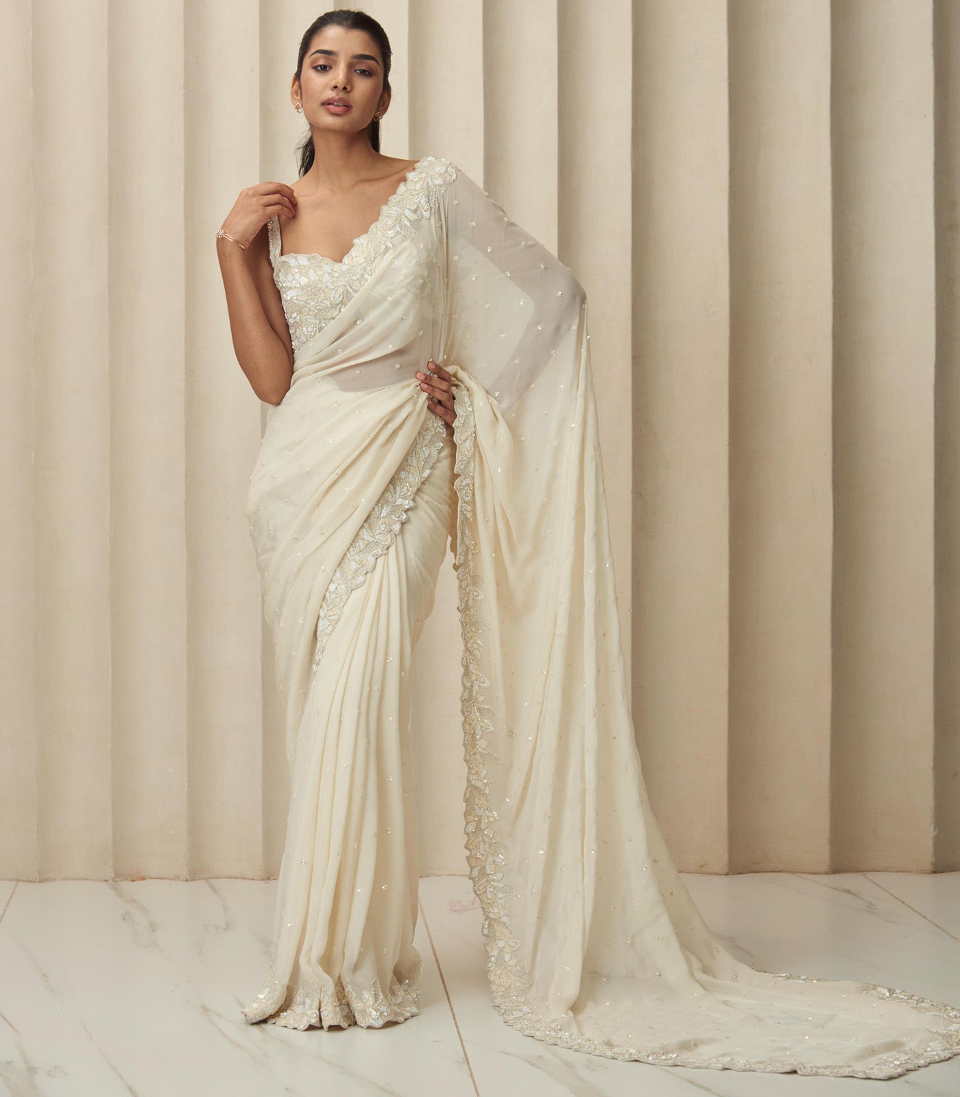 Ivory aura saree set